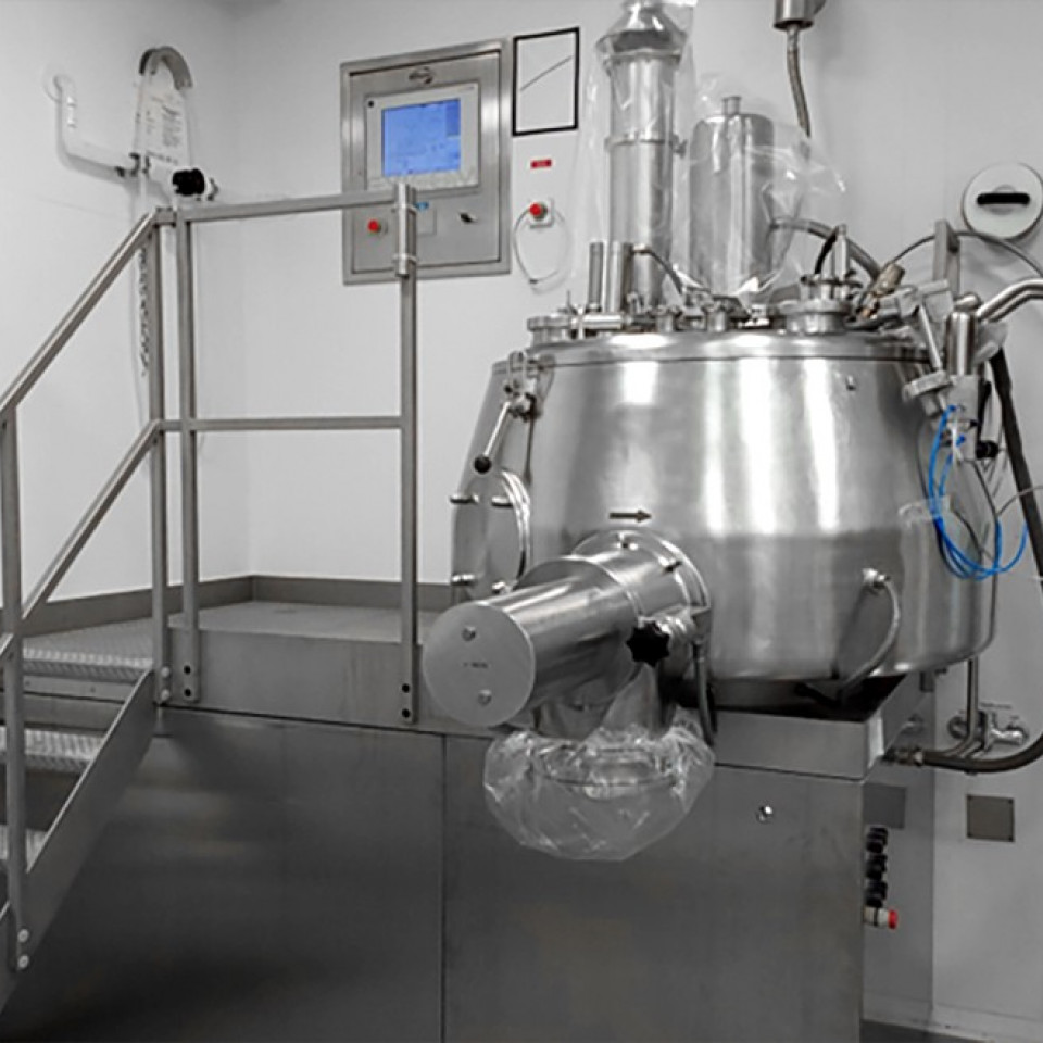 The picture shows a mixer for active ingredients by Acino Pharma.
